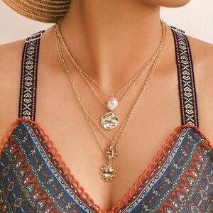3/$30 💛 Multi Layered Charm Necklace